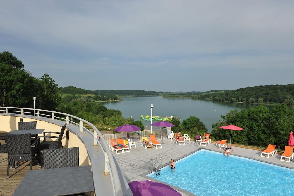 Camping De La Liez 호텔 Peigney 외부 사진