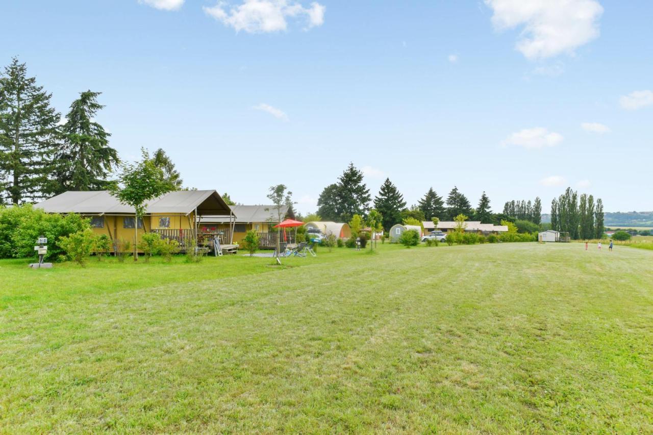 Camping De La Liez 호텔 Peigney 외부 사진